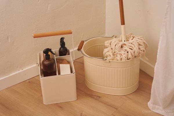 Materiales de limpieza que nunca debes mezclar en casa