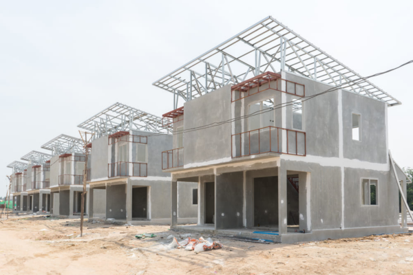 Prefabricados de hormigón en vivienda unifamiliar: soluciones, tiempos y costos